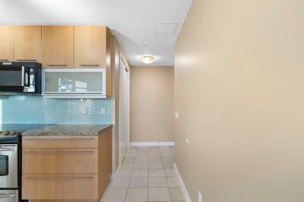 1503, 215 13 Avenue SW, Calgary — photo 4 of 40