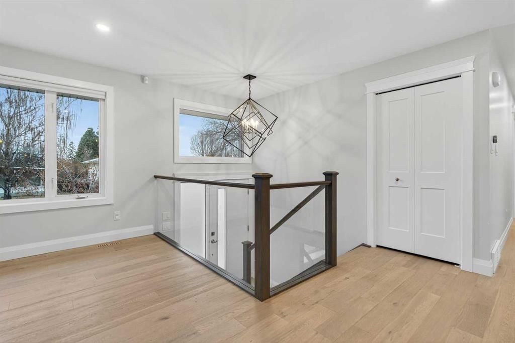 3704 58 Avenue SW, Calgary — photo 2 of 50