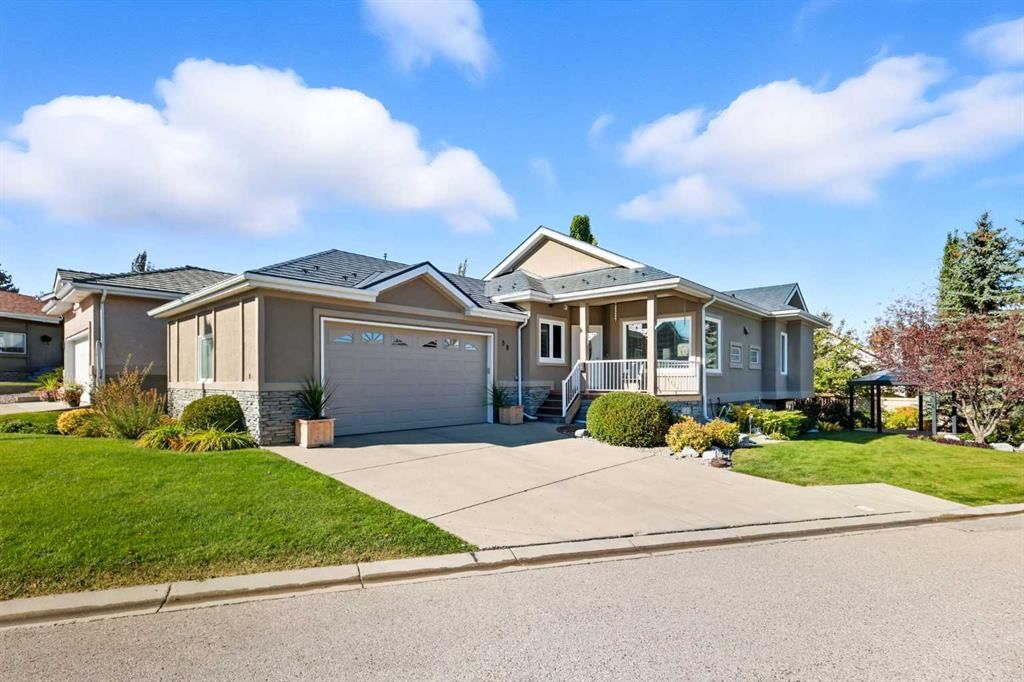 98 Mt Alberta Manor SE, Calgary — main listing photo