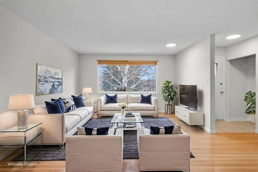 10631 Elbow Drive SW, Calgary — photo 3 of 38