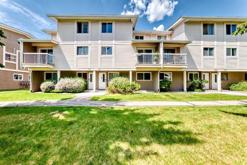 111, 3015 51 Street SW, Calgary — main listing photo