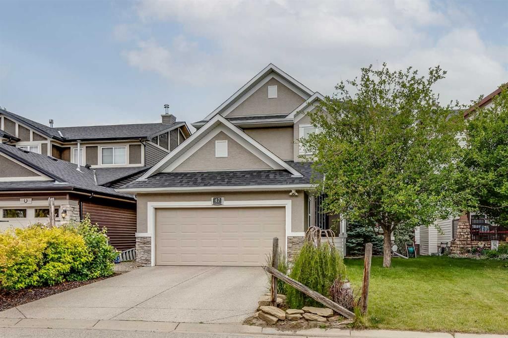 47 Hidden Creek Point NW, Calgary — main listing photo