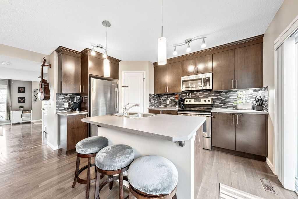 354 Cranford Drive SE, Calgary — photo 4 of 34