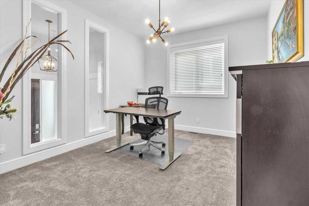 151 Aspen Vista Way SW, Calgary — photo 3 of 50