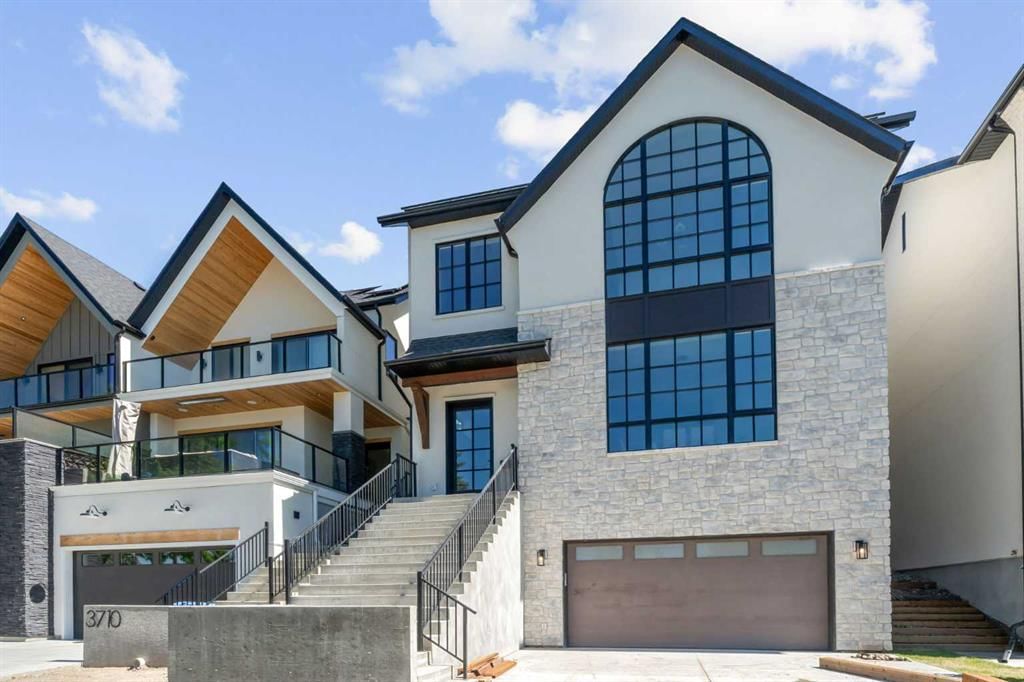 3708 8 Avenue NW, Calgary — photo 3 of 50