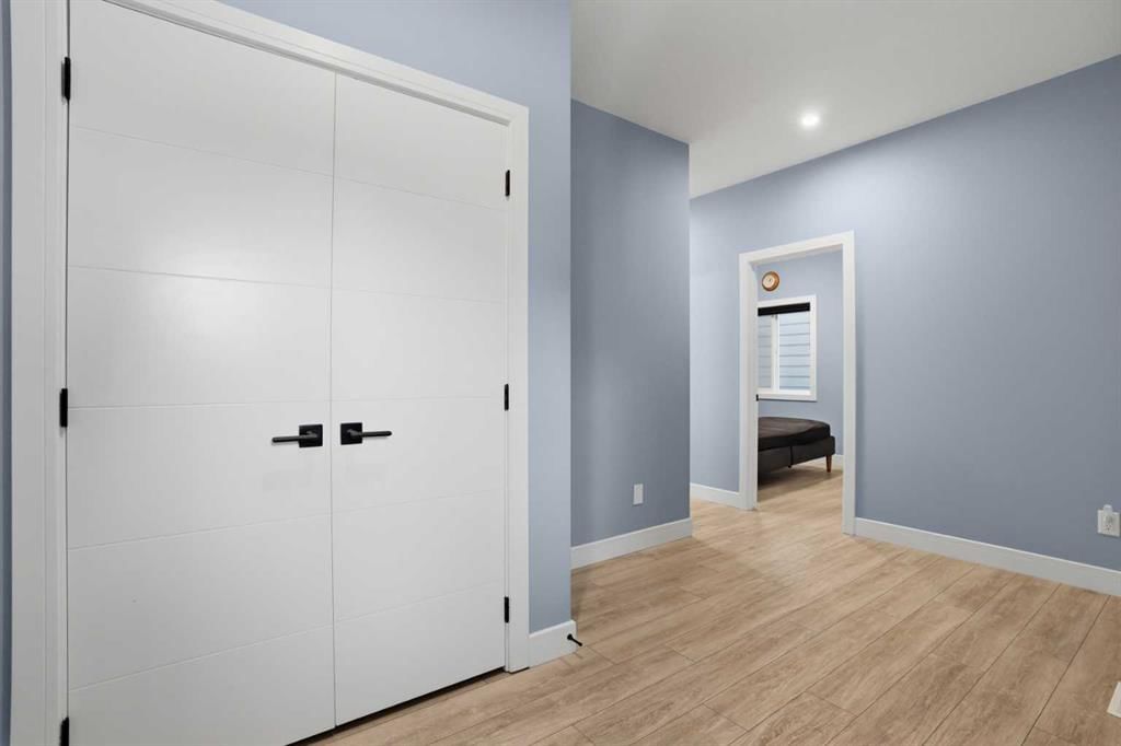 250 Walcrest View SE, Calgary — photo 4 of 50