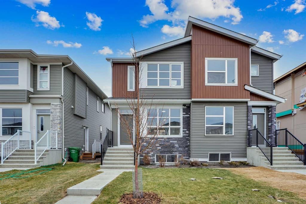 1905 Cornerstone Boulevard NE, Calgary — photo 2 of 36