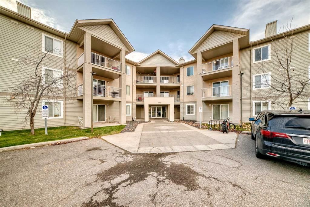 115, 1000 Citadel Meadow Point NW, Calgary — main listing photo