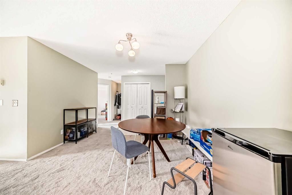 115, 1000 Citadel Meadow Point NW, Calgary — photo 4 of 31