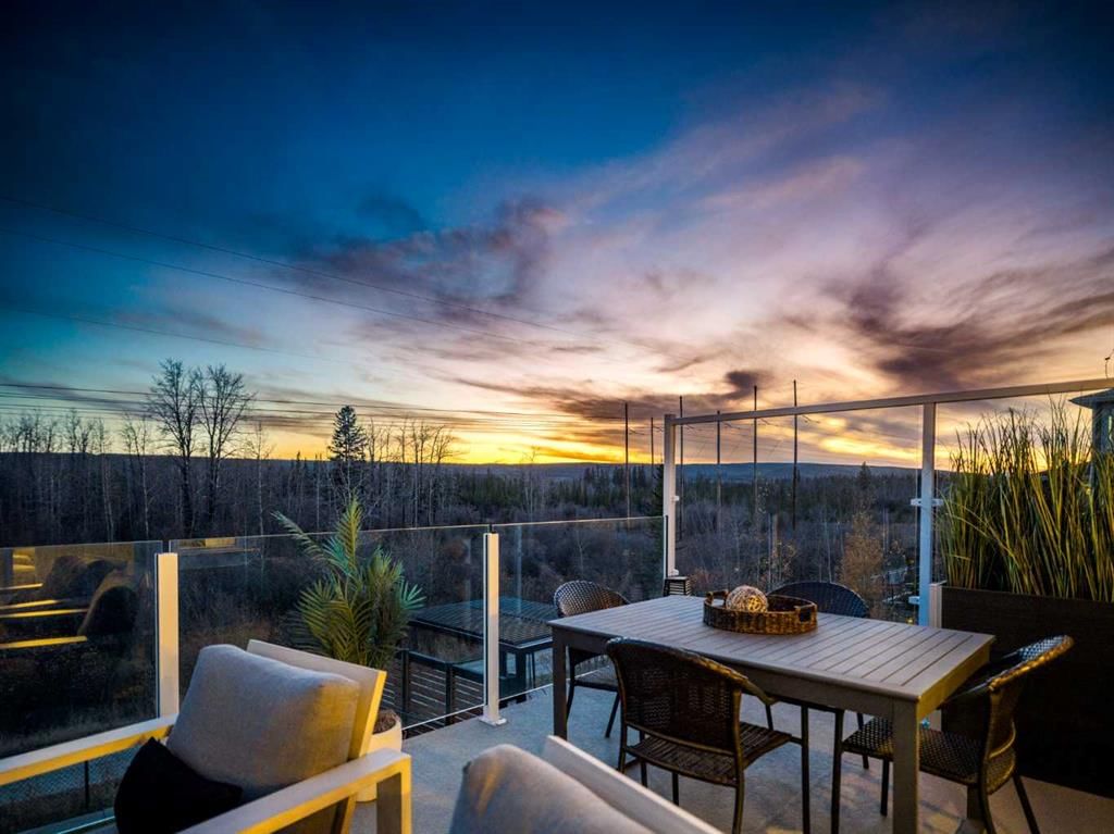 232 Discovery Drive SW, Calgary — photo 3 of 50
