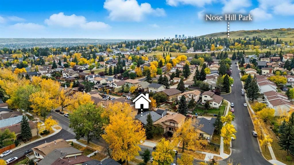 1137 Berkley Drive NW, Calgary — photo 2 of 27