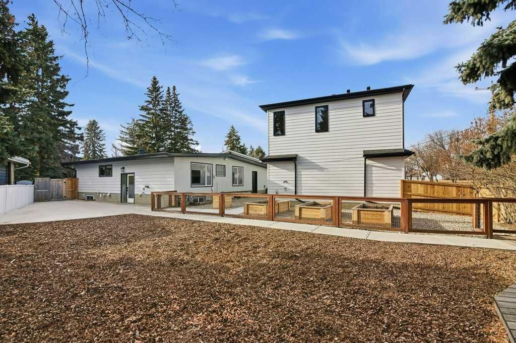 3124 Leduc Crescent SW, Calgary — photo 2 of 43