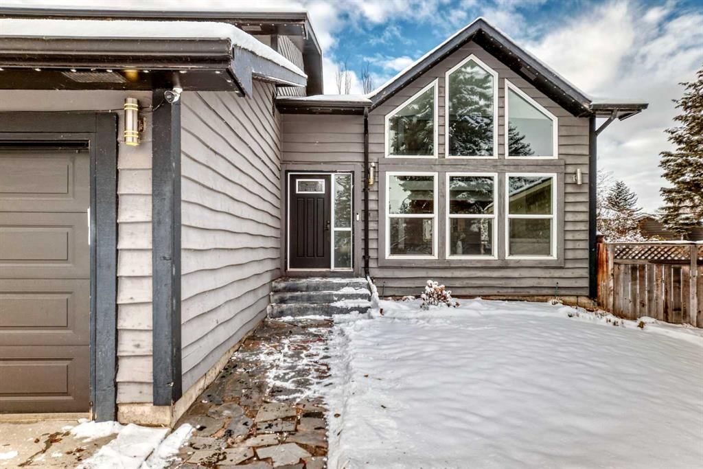 343 Deer Side Place SE, Calgary — photo 2 of 50