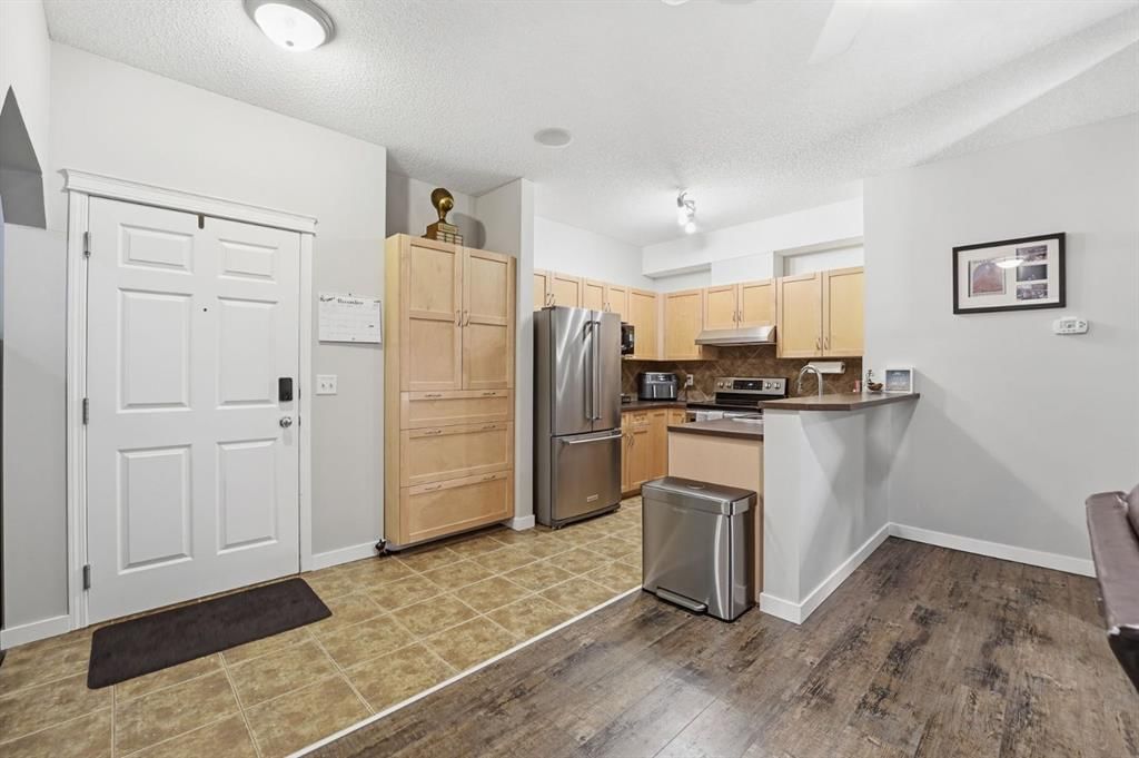 4311, 70 Panamount Drive NW, Calgary — photo 4 of 23