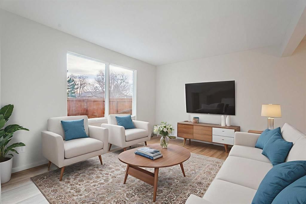 110, 330 Canterbury Drive SW, Calgary — main listing photo