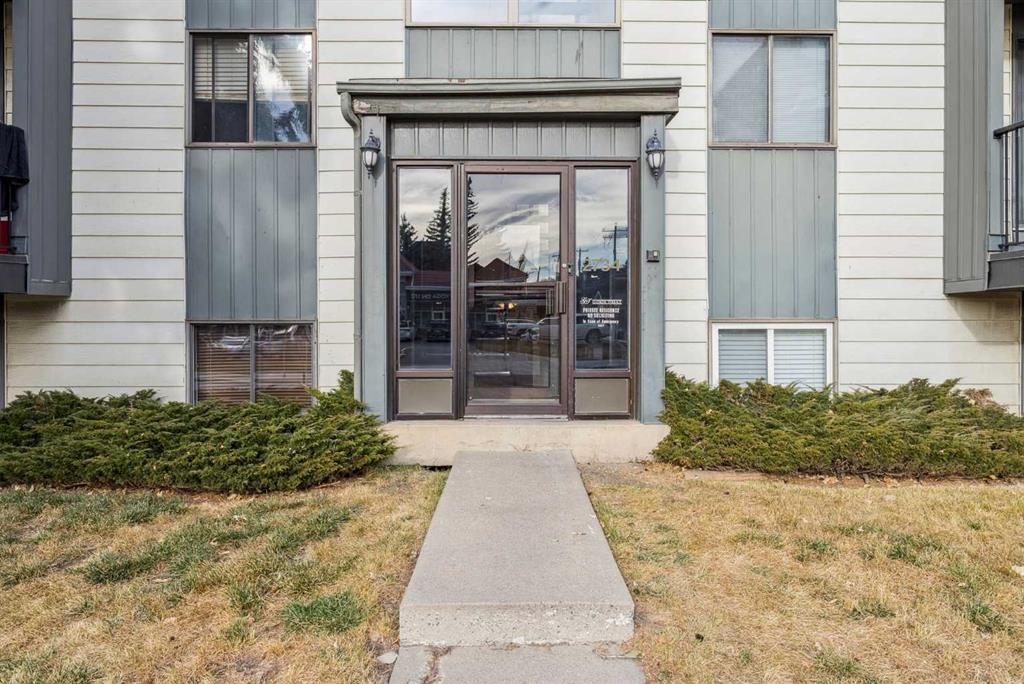 301, 2734 17 Avenue SW, Calgary — photo 3 of 21