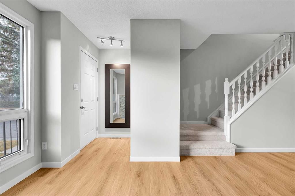 46, 9908 Bonaventure Drive SE, Calgary — photo 3 of 35