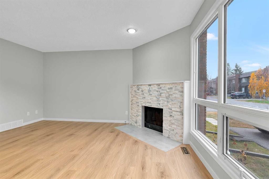 46, 9908 Bonaventure Drive SE, Calgary — photo 5 of 35