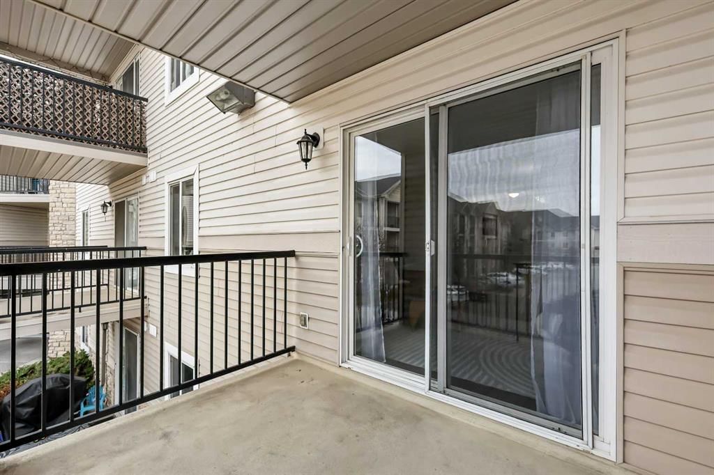 1208, 2395 Eversyde Avenue SW, Calgary — photo 5 of 34