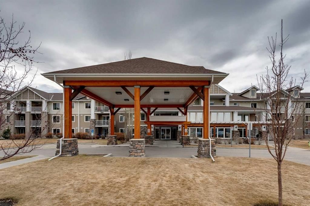 312, 428 Chaparral Ravine View SE, Calgary — main listing photo