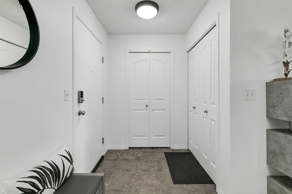 312, 428 Chaparral Ravine View SE, Calgary — photo 3 of 39