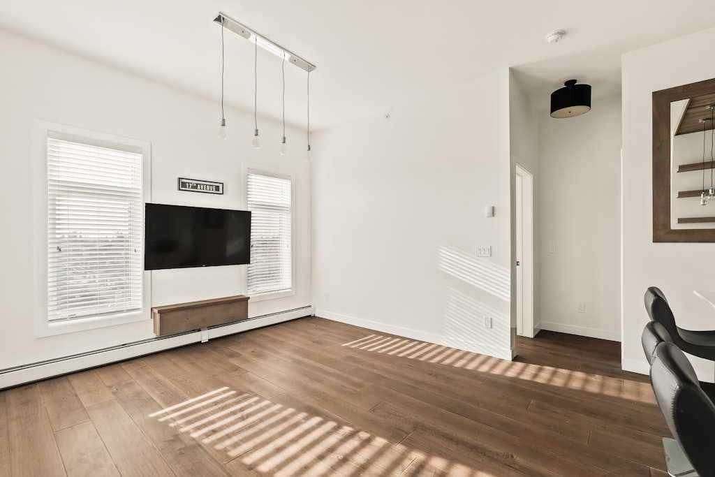 403, 2702 17 Avenue SW, Calgary — photo 4 of 25