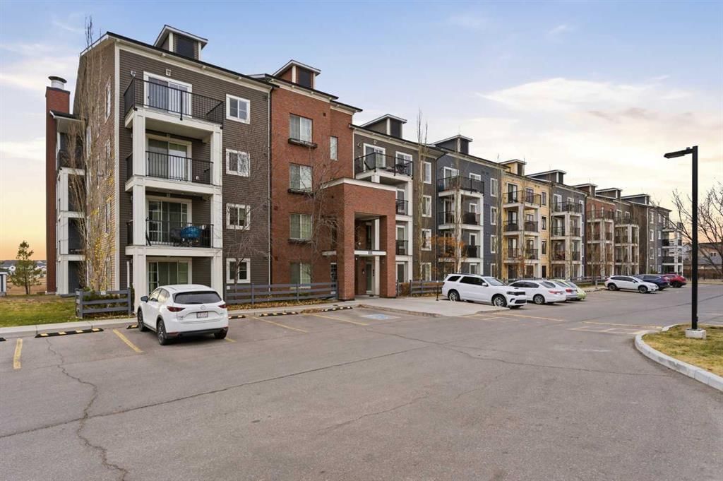 4114, 99 Copperstone Park SE, Calgary — photo 2 of 32