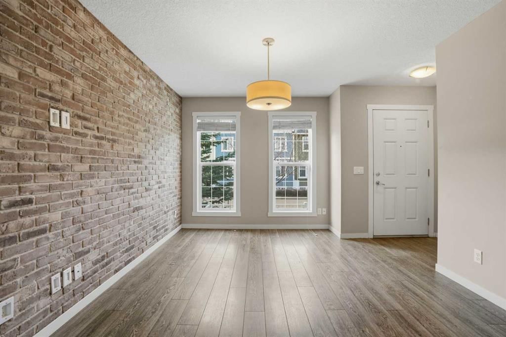 216 Auburn Bay Circle SE, Calgary — photo 2 of 18