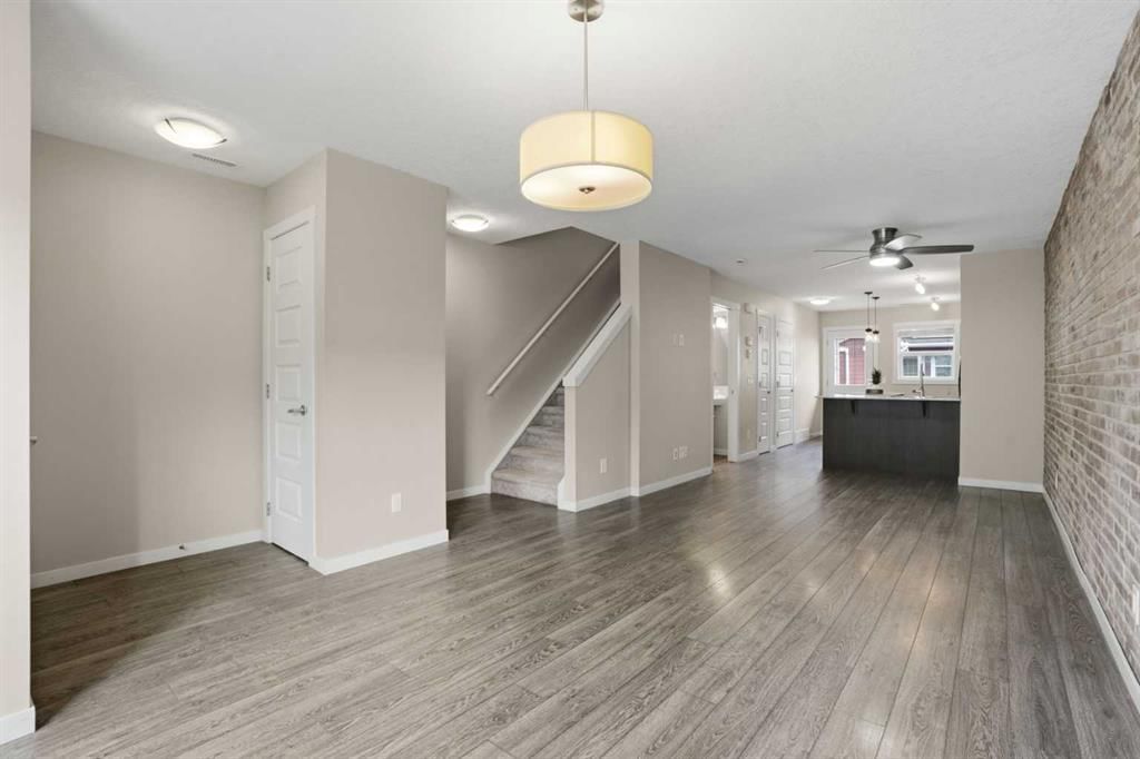 216 Auburn Bay Circle SE, Calgary — photo 3 of 18