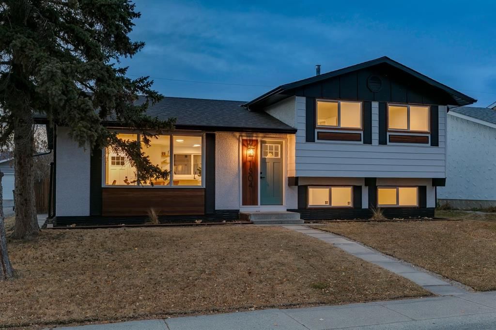 1304 Lake Sylvan Drive SE, Calgary — photo 3 of 36