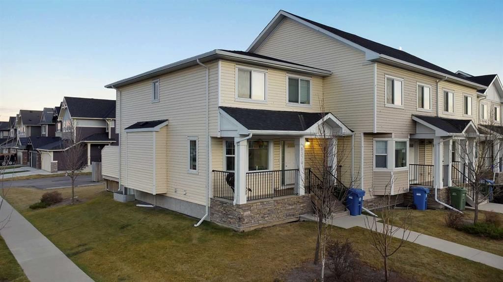 8370 Saddlebrook Drive NE, Calgary — photo 2 of 28