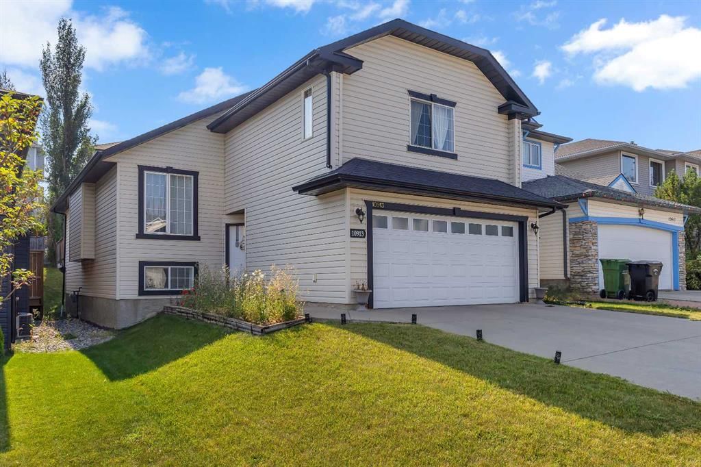 10913 Hidden Valley Drive NW, Calgary — main listing photo