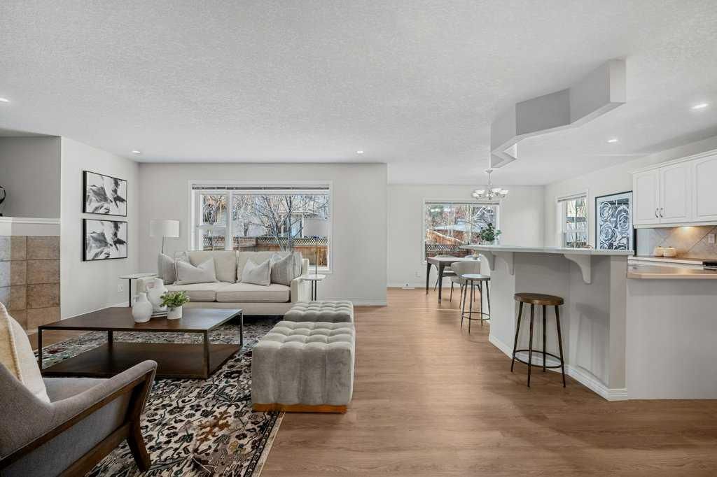 48 Panamount Crescent NW, Calgary — photo 2 of 50