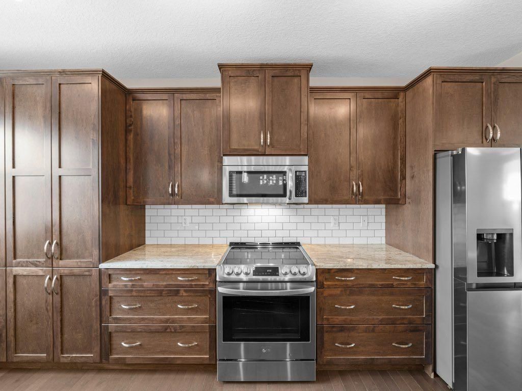 1023 Evanston Drive NW, Calgary — photo 5 of 44