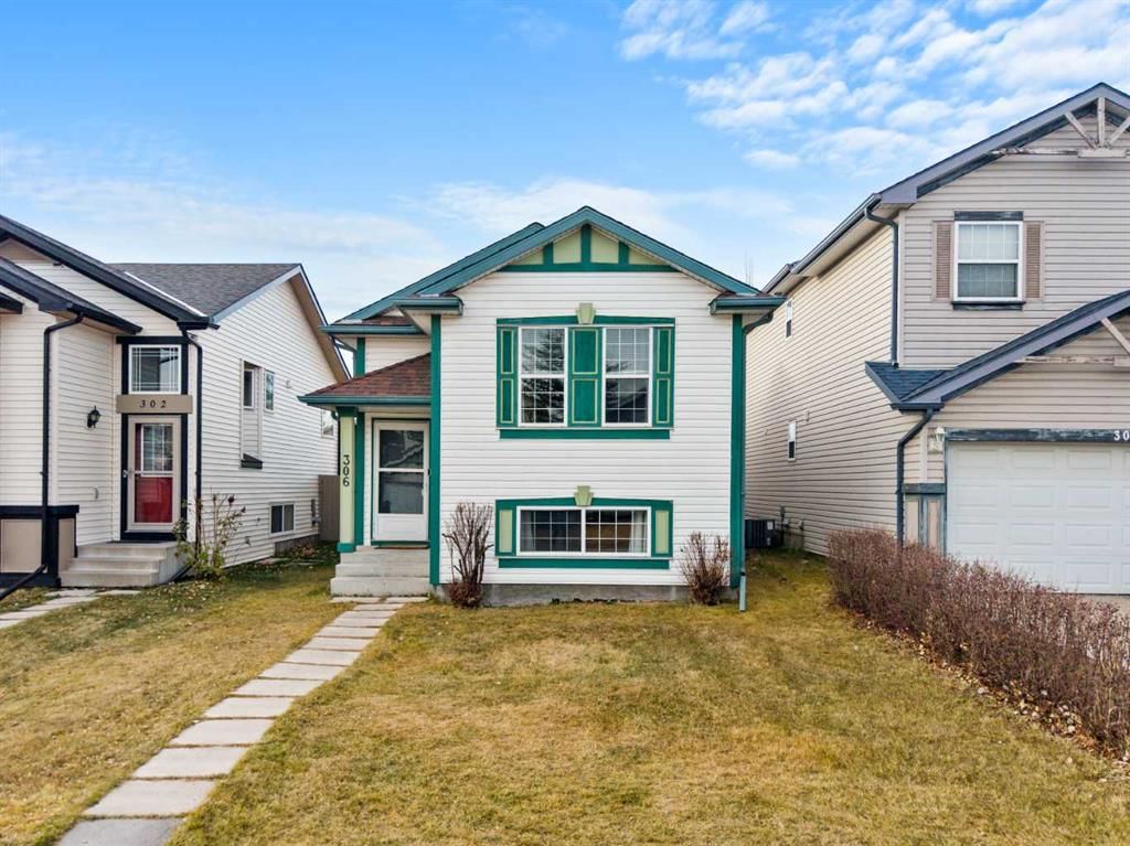 306 Coventry Road NE, Calgary — main listing photo