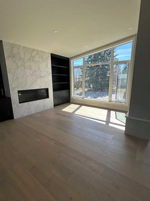 5616 Lodge Crescent SW, Calgary — photo 3 of 38