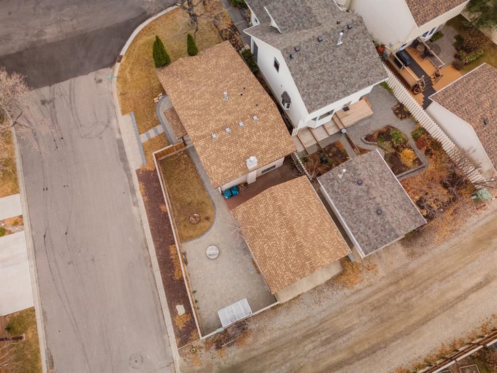 44 Macewan Glen Way NW, Calgary — photo 5 of 30