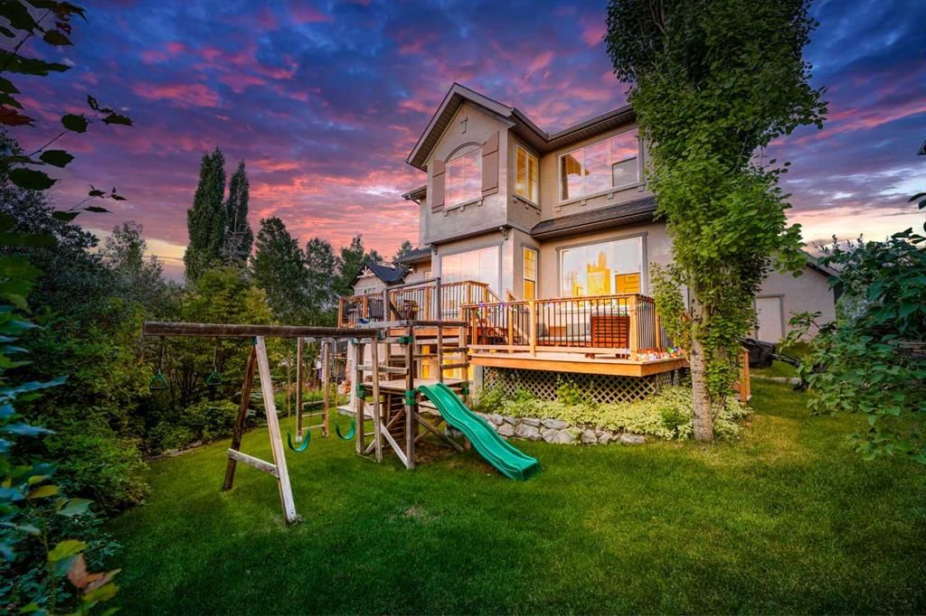 10 Tusslewood Heights NW, Calgary — main listing photo