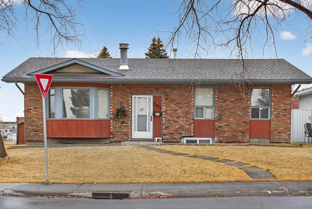 303 Whiteview Road NE, Calgary — main listing photo