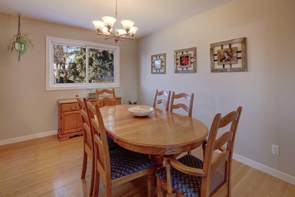 3111 Breen Crescent NW, Calgary — photo 5 of 49