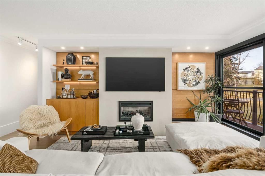 71D, 231 Heritage Drive SE, Calgary — main listing photo