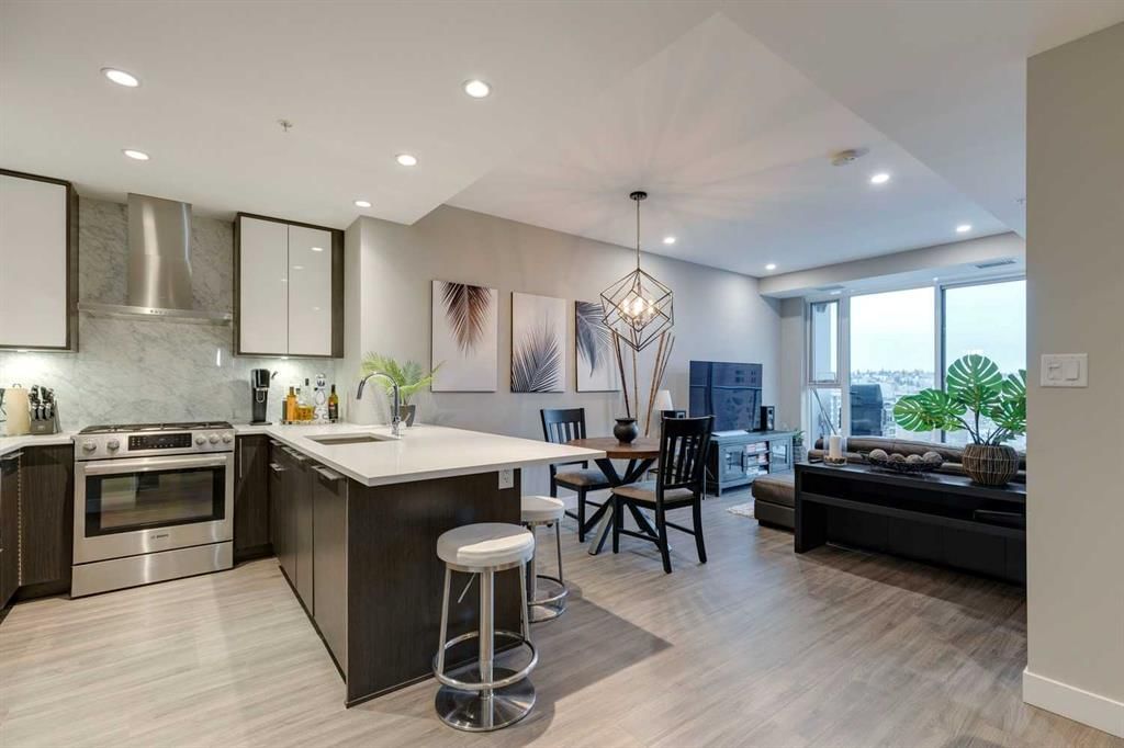 801, 930 16 Avenue SW, Calgary — photo 4 of 36