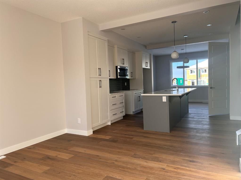 126 Sora Gardens SE, Calgary — photo 2 of 7