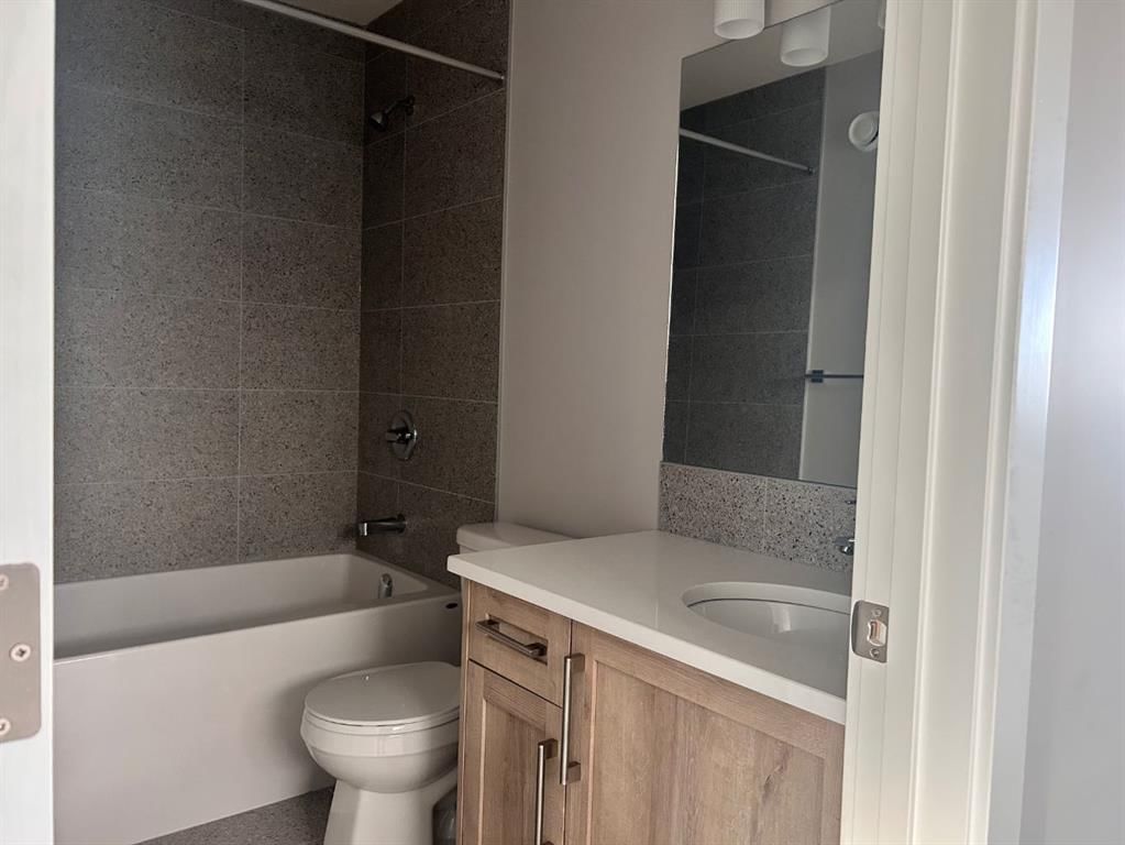 126 Sora Gardens SE, Calgary — photo 5 of 7