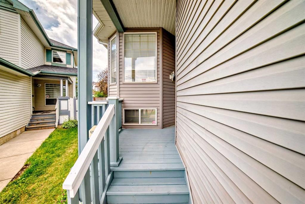 92 Martha's Haven Gardens NE, Calgary — photo 3 of 46