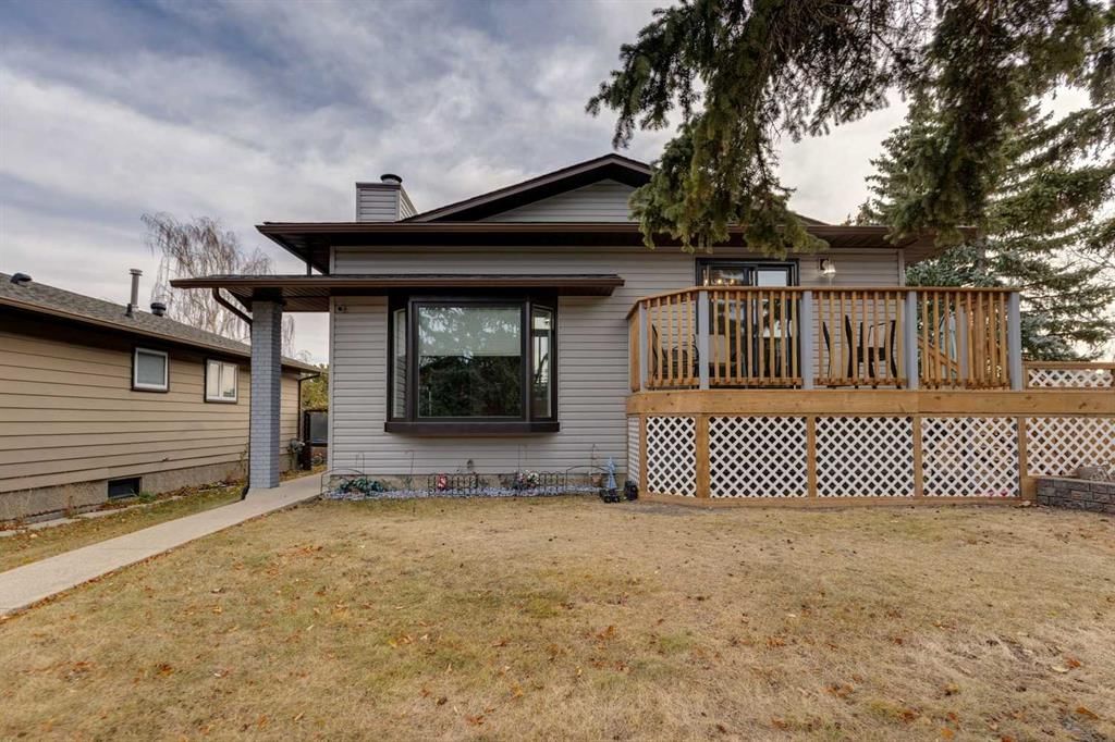 55 Bermuda Place NW, Calgary — main listing photo