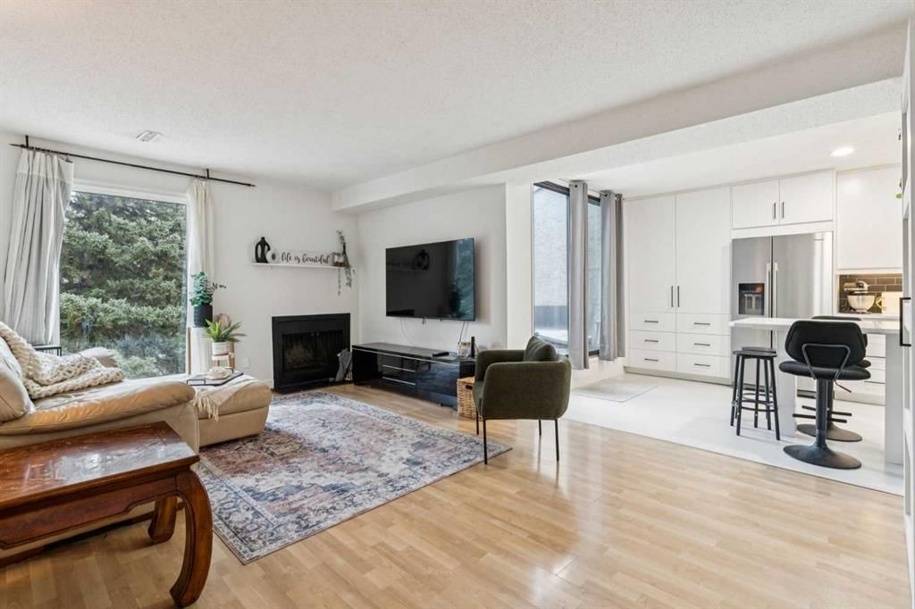 1003, 3500 Varsity Drive NW, Calgary — photo 4 of 27