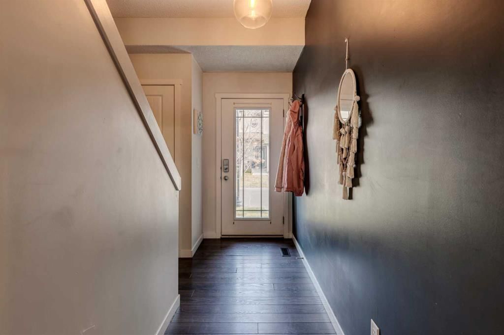 65 Copperpond Landing SE, Calgary — photo 2 of 36