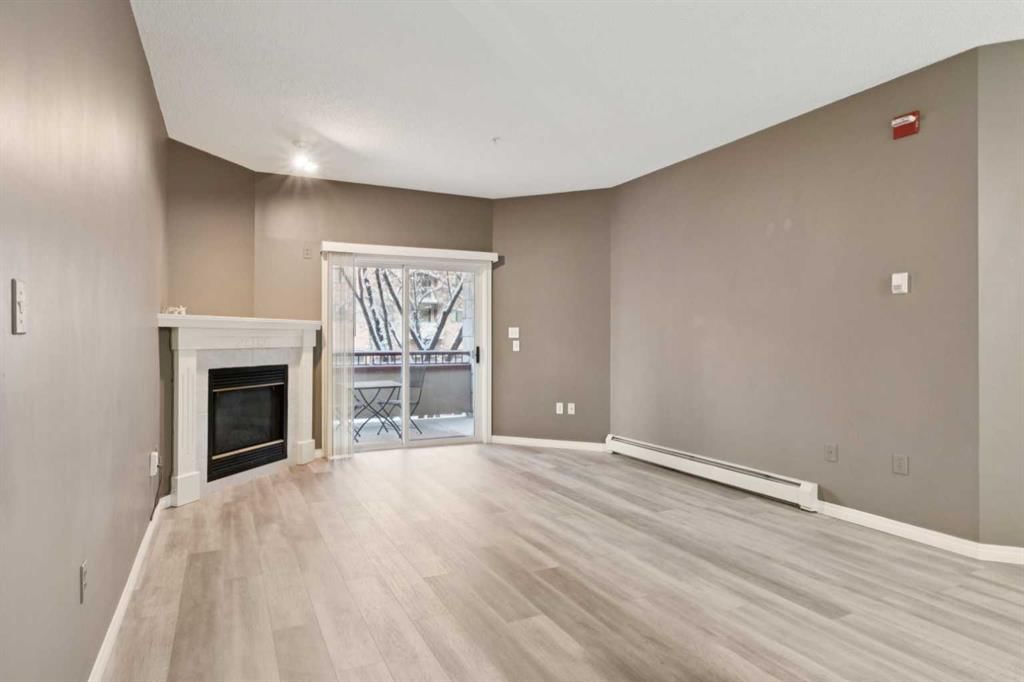 205, 777 3 Avenue SW, Calgary — photo 4 of 19