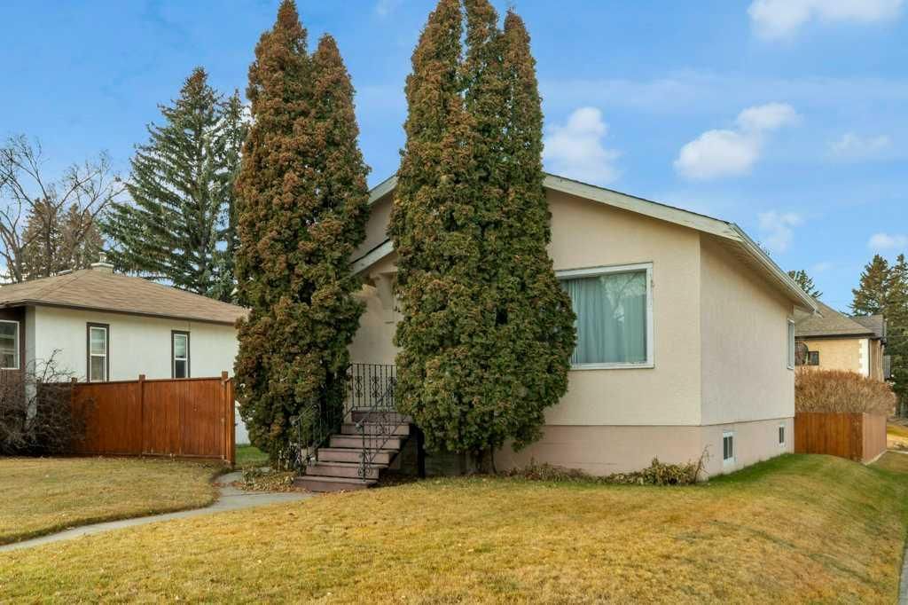 3423 Centre B Street NW, Calgary — photo 4 of 36